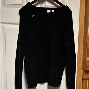 GAP Women's Black Crew Neck Sweater